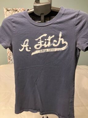 Abercrombie & Fitch Graphic Tee Large Blue Logo Short Sleeve Shirt